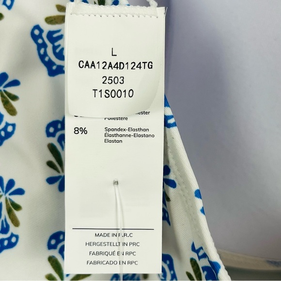 NWT Cupshe 2 piece halter high rise blue print bikini set, large. - Picture 8 of 13